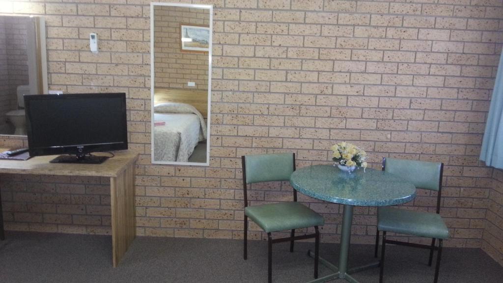 Three Ways Motel Gilgandra Room photo